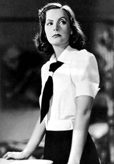 La Garbo preocupada por si su nueva actitud en "Ninotchka" podía quitar misterio y divinidad al mito haciéndola más humana
